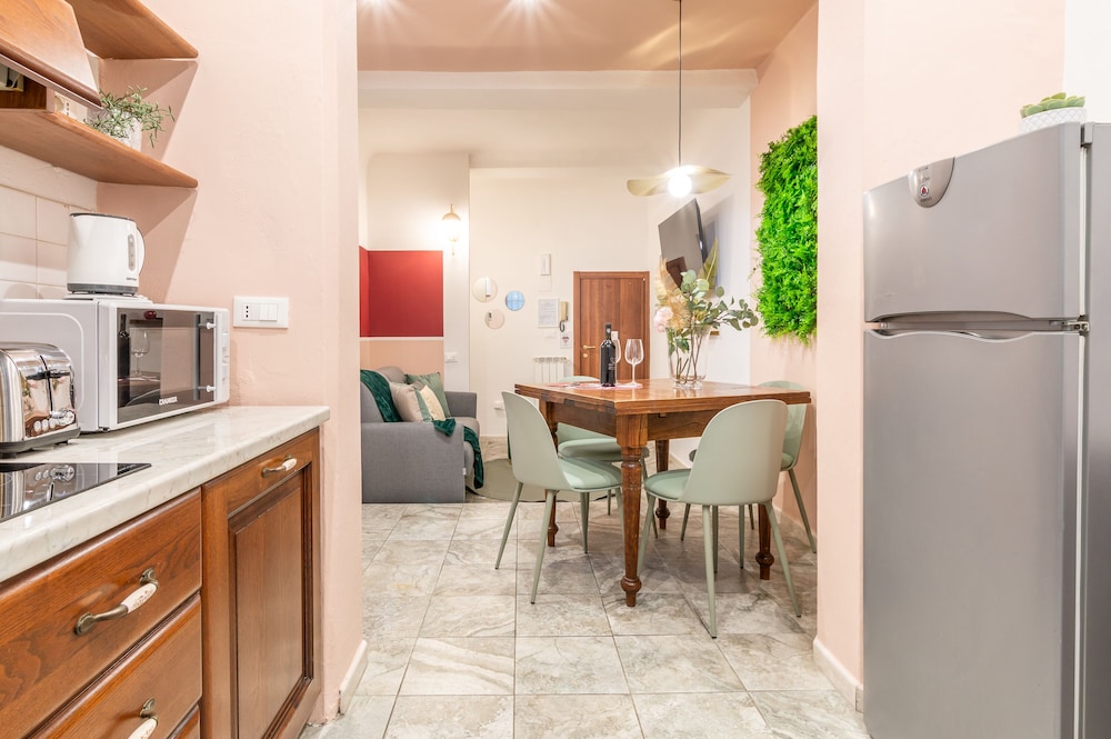 Wine Apartments Florence Vernaccia 50/50