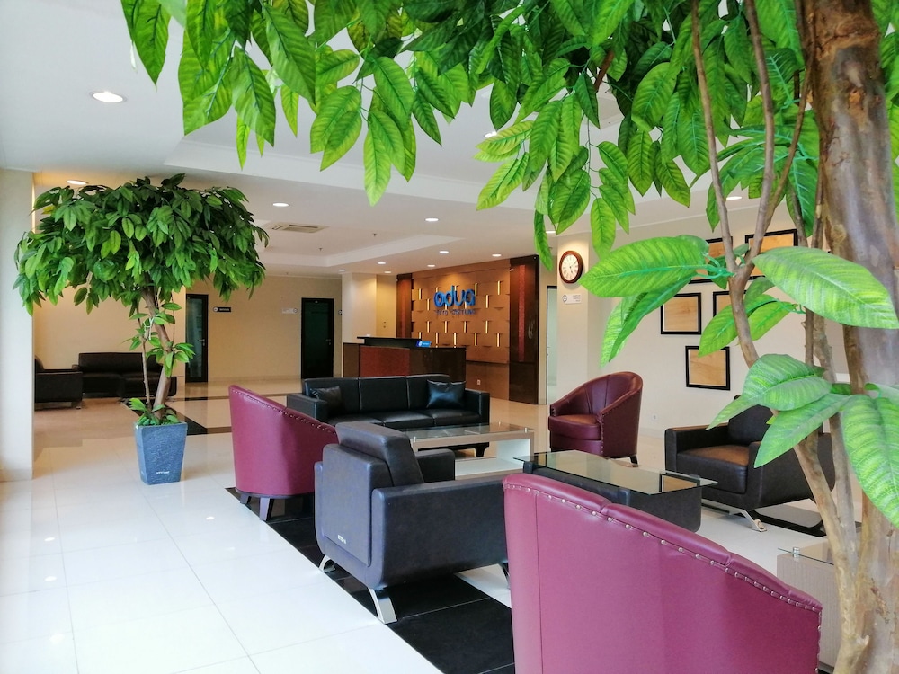 Makati Hotel Cibitung 33/52