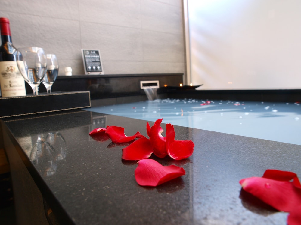 Aqua Bella Hot Spring Hotel 47/50