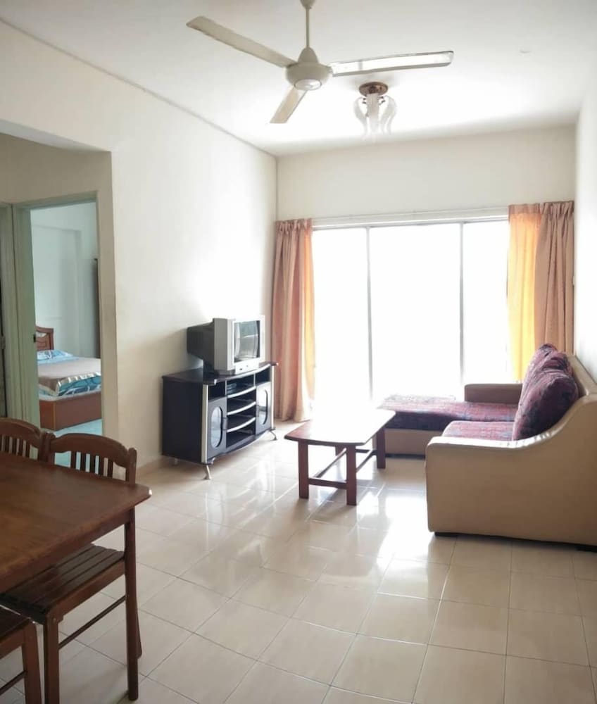 Jc Sunshine Bay Resort Port Dickson 33/50
