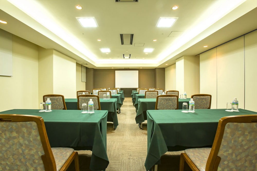 Karuizawa Club Hotel Karuizawa 1130 35/50