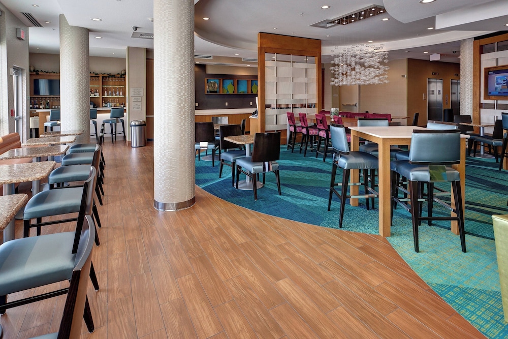Springhill Suites Wichita Airport 47/69