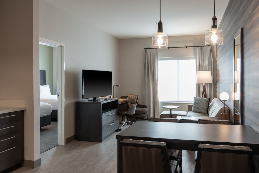 Residence Inn by Marriott Lancaster Palmdale 23/42