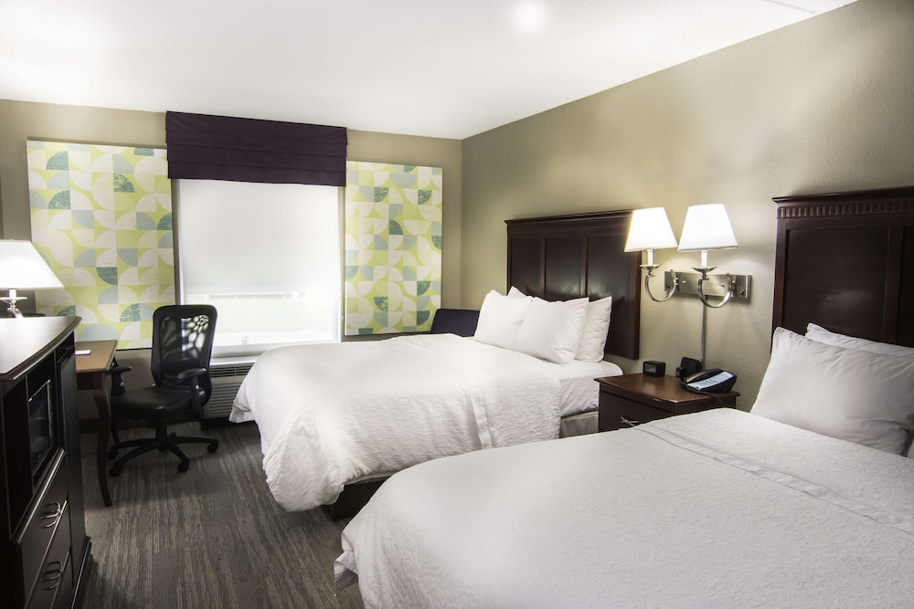Hampton Inn Kingsland 27/67