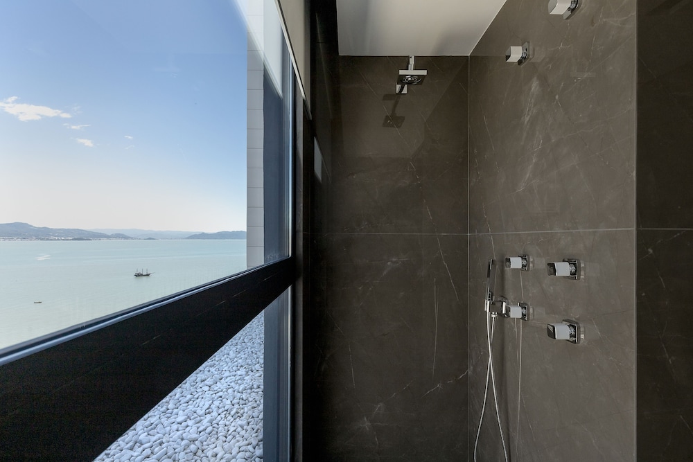 LK Design Hotel Florianopolis 71/73