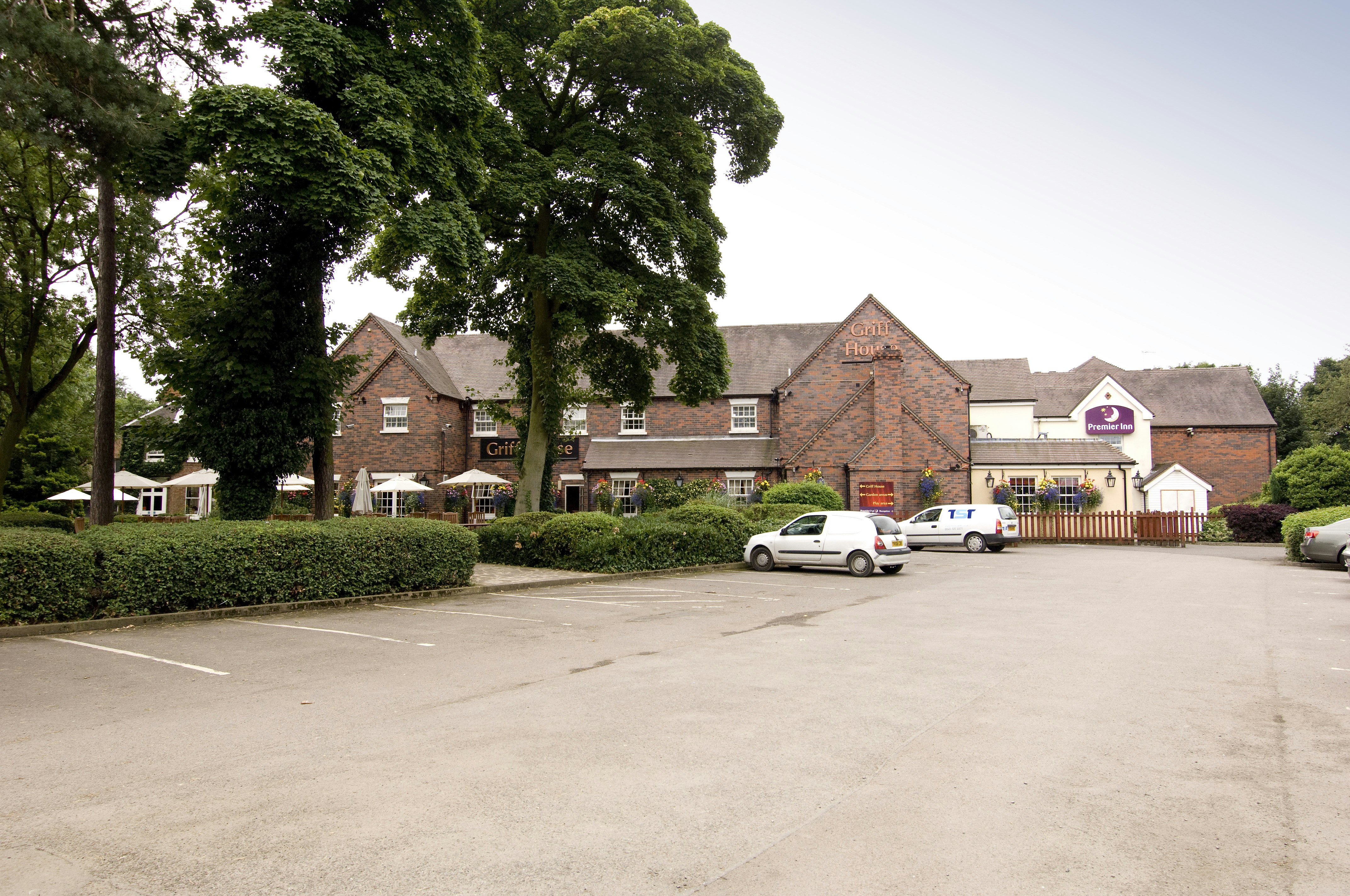 Premier Inn Nuneaton/Coventry 32/37