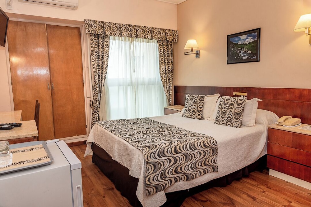 Gran Hotel Continental 9/50