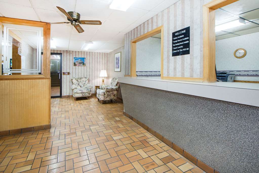 Super 8 by Wyndham Nevada 6/37