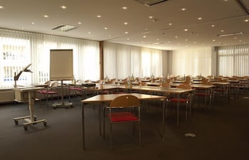 City Hotel Frankfurt/M - Bad Vilbel 42/55