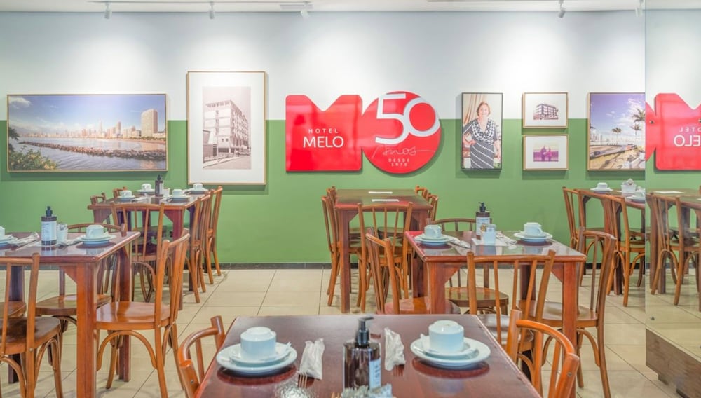 Melo Hotel 52/70