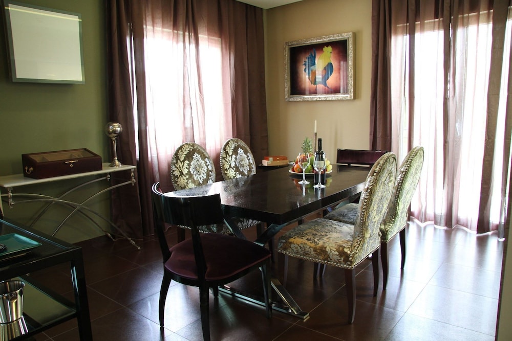 Andromeda Suites and Apartments 33/48