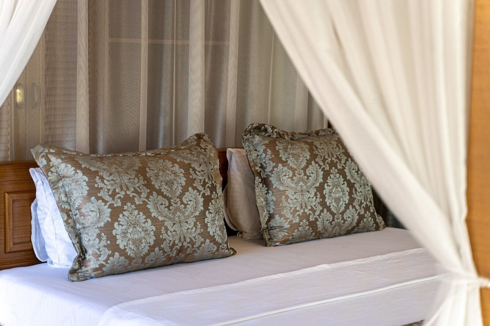 Iskelem Hotel 20/50
