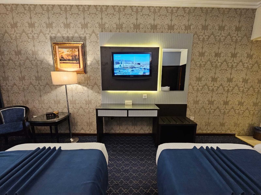 فندق جراند بلازا المدينة(Grand Plaza Hotel Madina) 9/21