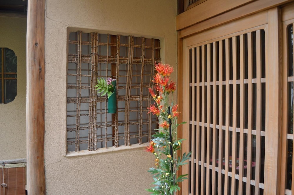 Yadoya Manjiro 24/49