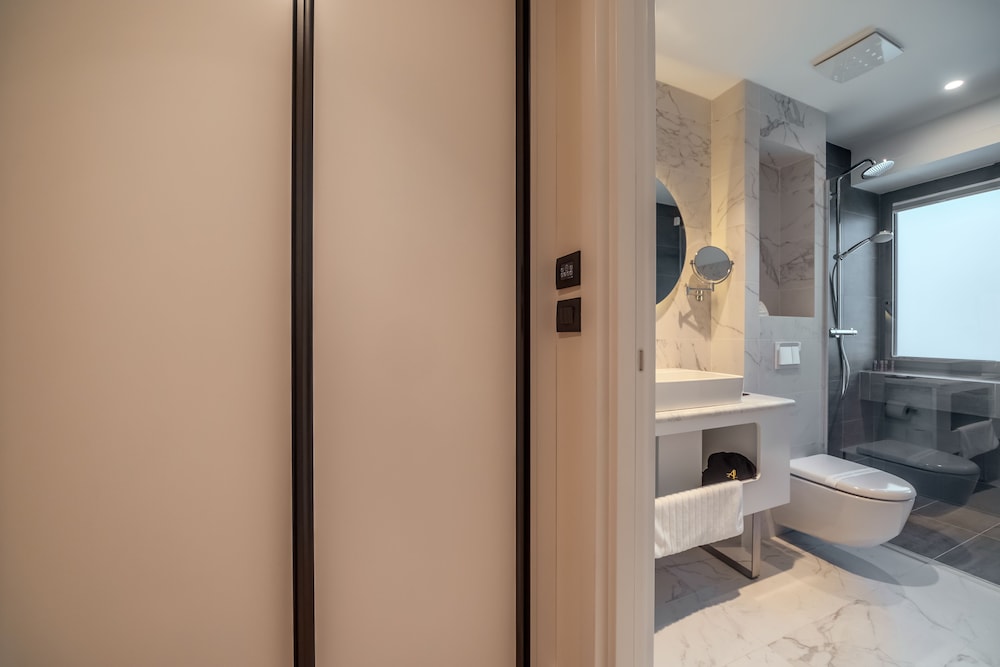 Hotel AGAPE 50/50