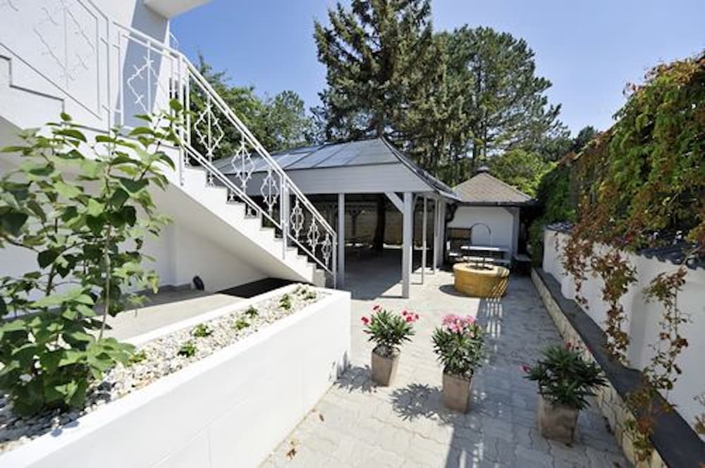 Villa Oliver 2/27