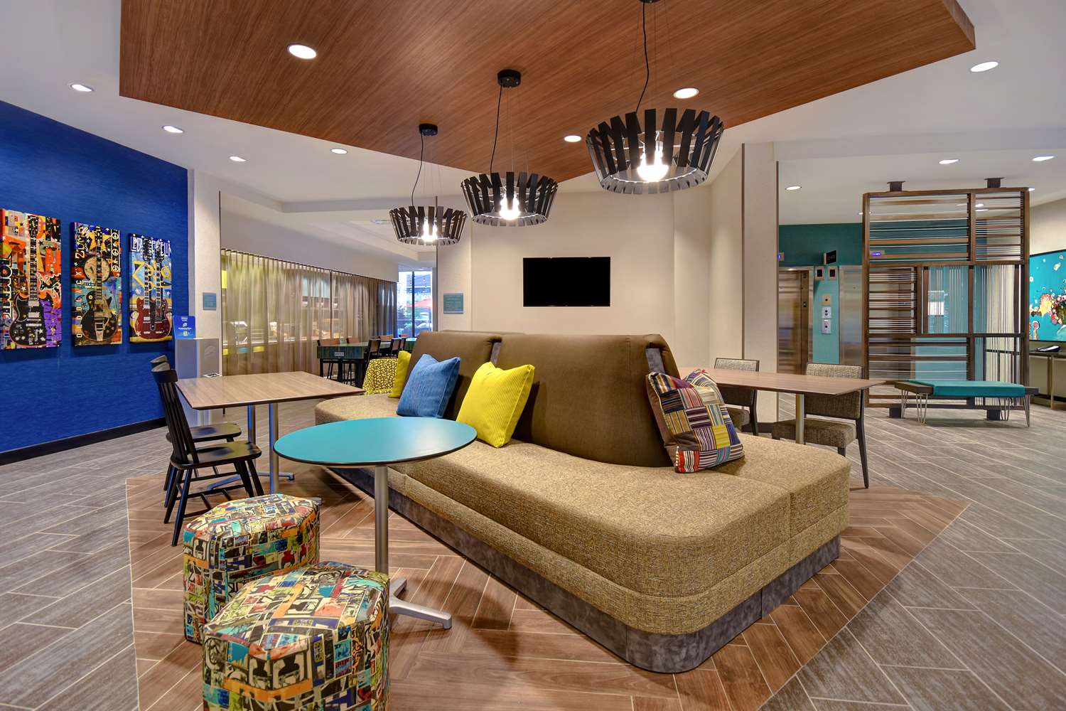 Home2 Suites by Hilton Kalamazoo Downtown 37/67
