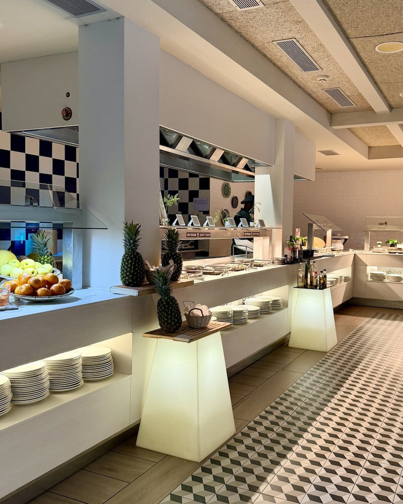 Hotel Rosamar Es Blau Lloret Adults Only 47/71
