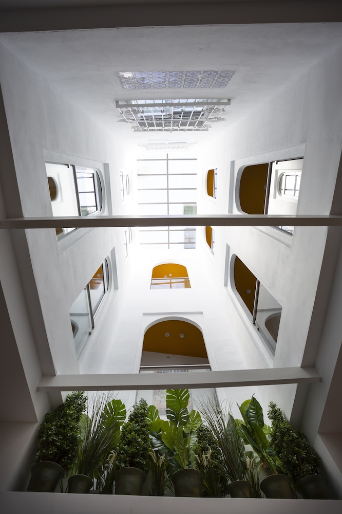 Basic Hotel Sevilla Catedral 3/65