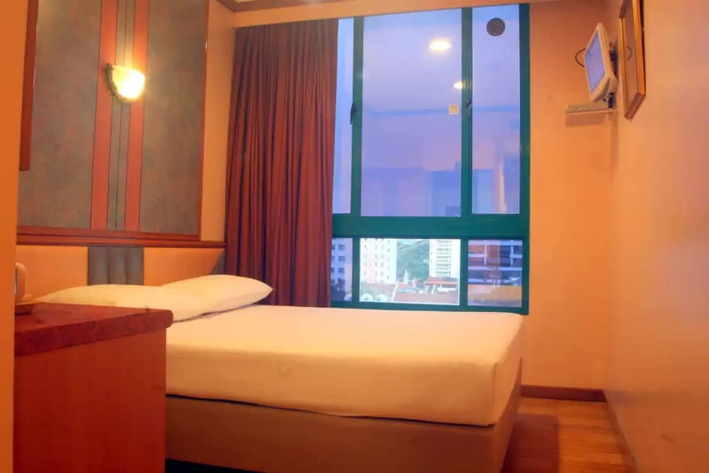 Hotel 81 Premier Princess 17/34
