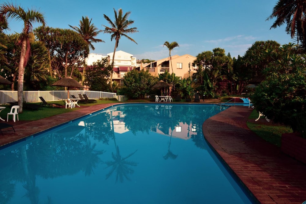 La Lucia Sands 38/42