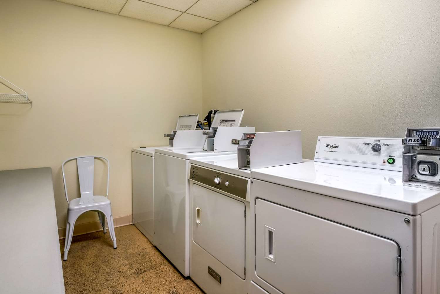 Comfort Inn & Suites Galt Lodi North 36/39