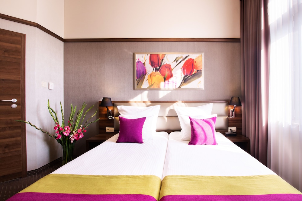 Golden Tulip Krakow City Center Hotel 20/57