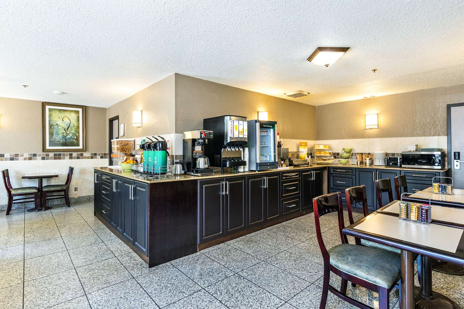 Quality Inn & Suites Yorkton 12/20