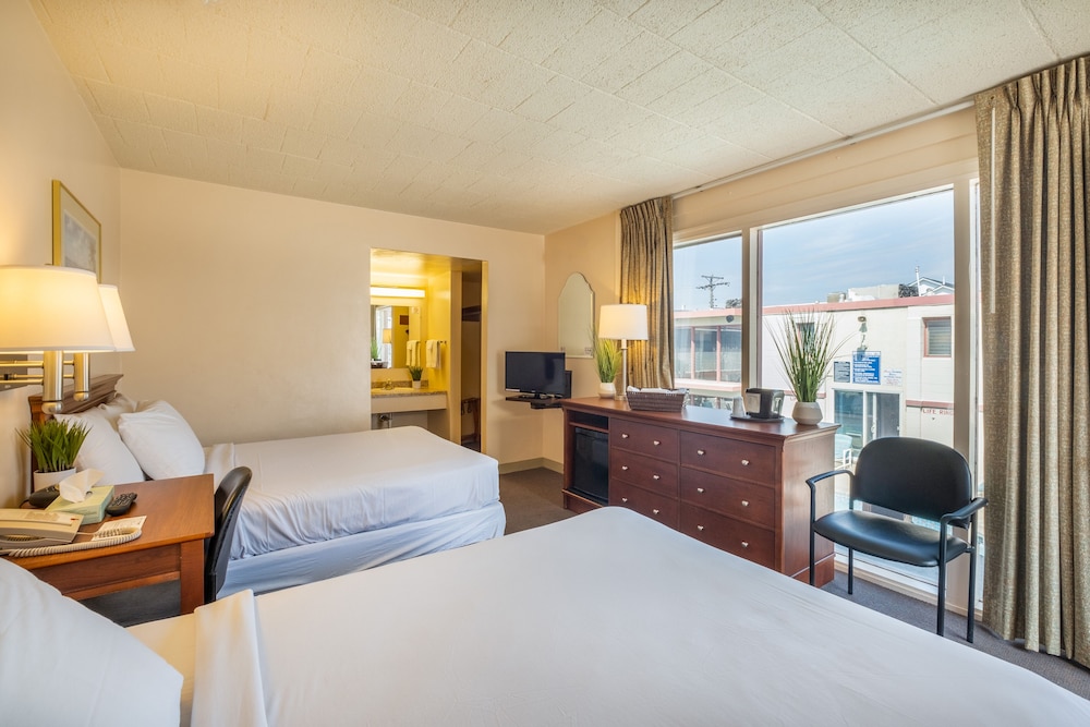 Tahiti Inn 5/22