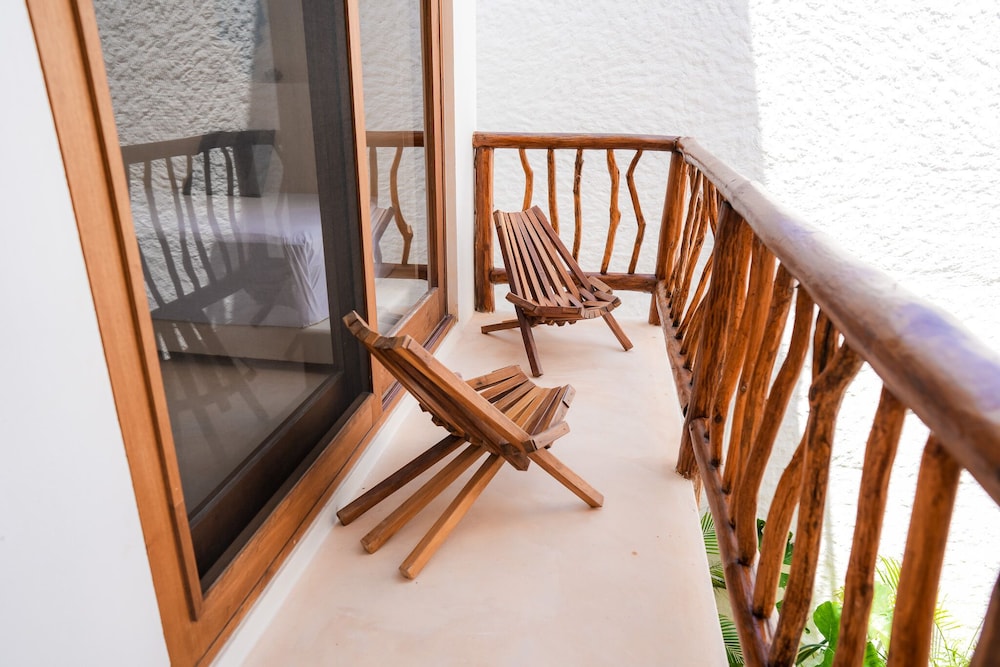 Tikul Hotel Boutique 25/50