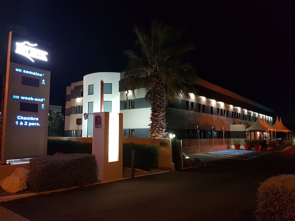 Brit Hotel Porte D Espagne 3/62