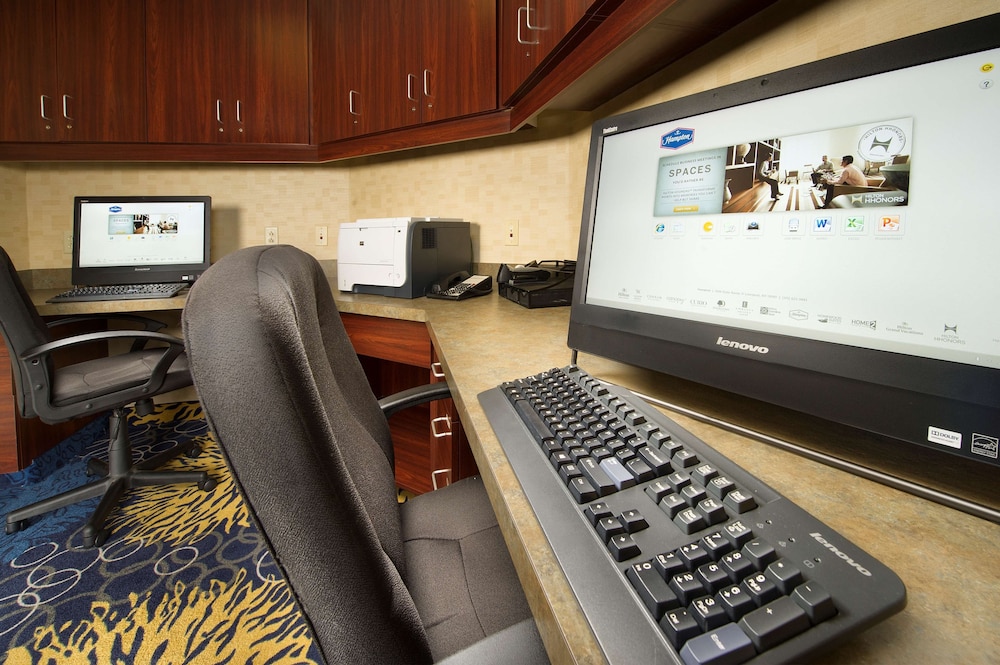 Hampton Inn Syracuse Clay 31/41