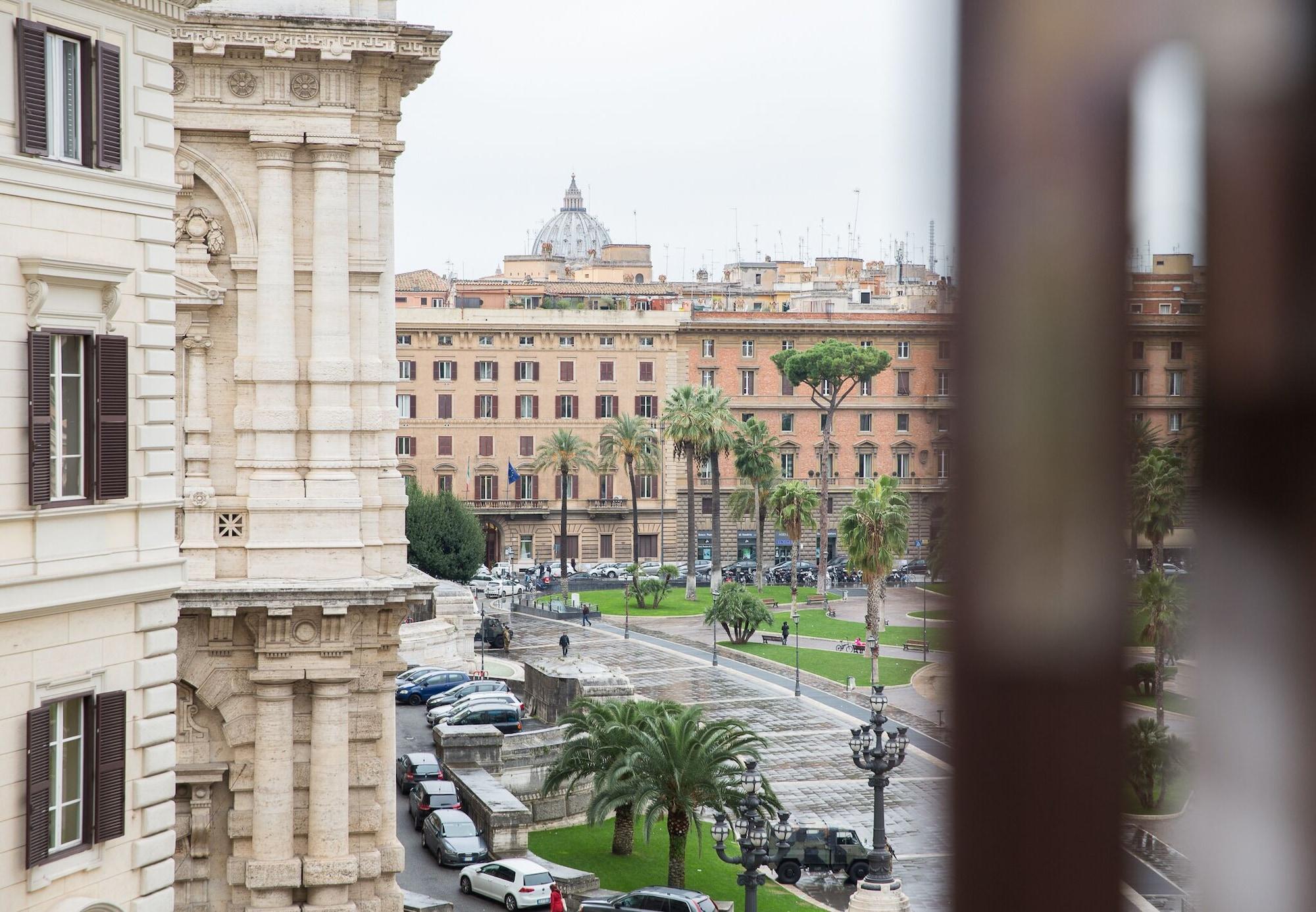 Venustas Roma Hotel 27/33