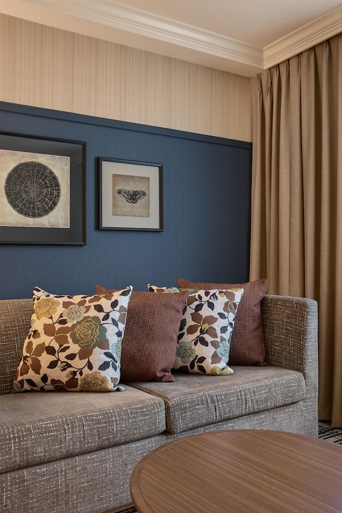 DoubleTree by Hilton North Vancouver 43/67