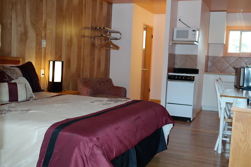 Coast Inn and Spa Fort Bragg 22/65