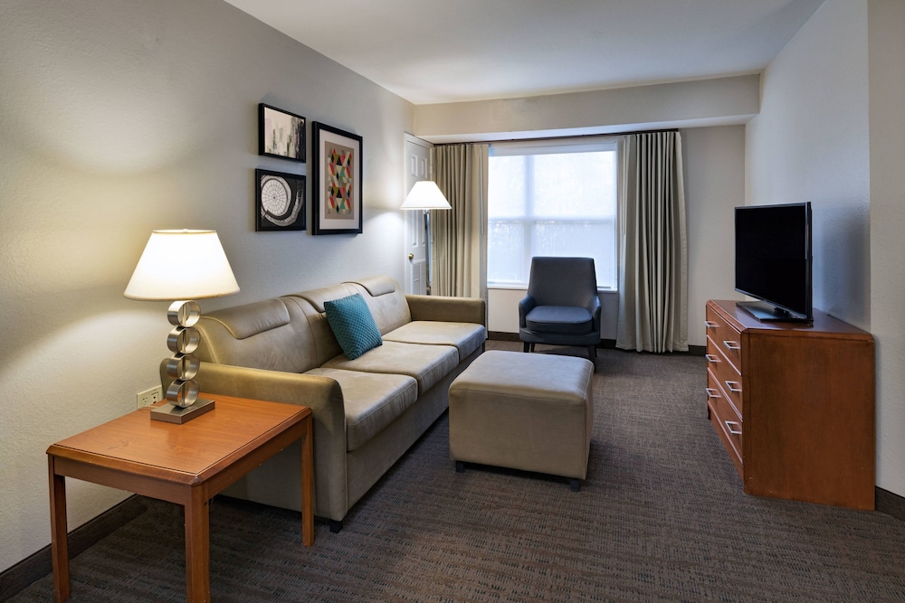 Residence Inn Shreveport Airport 16/38