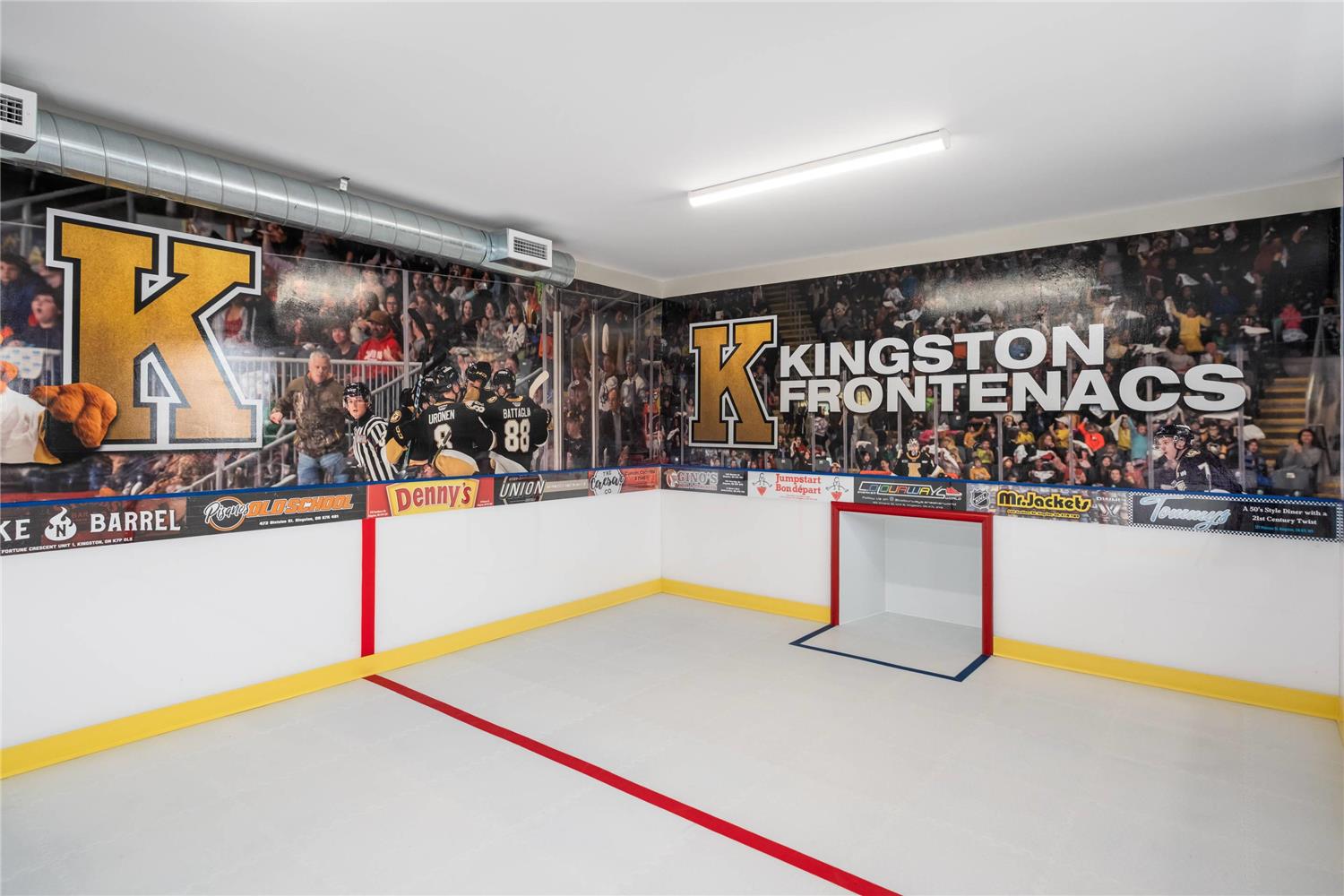 Comfort Suites Kingston Central 16/16