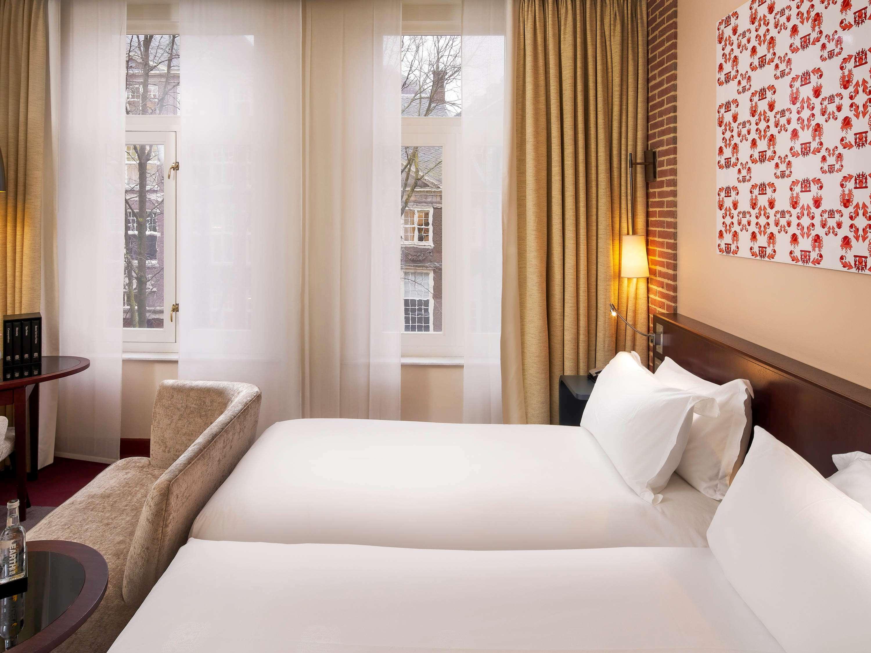 Garden, Superior, Twin Beds, City or Courtyard View