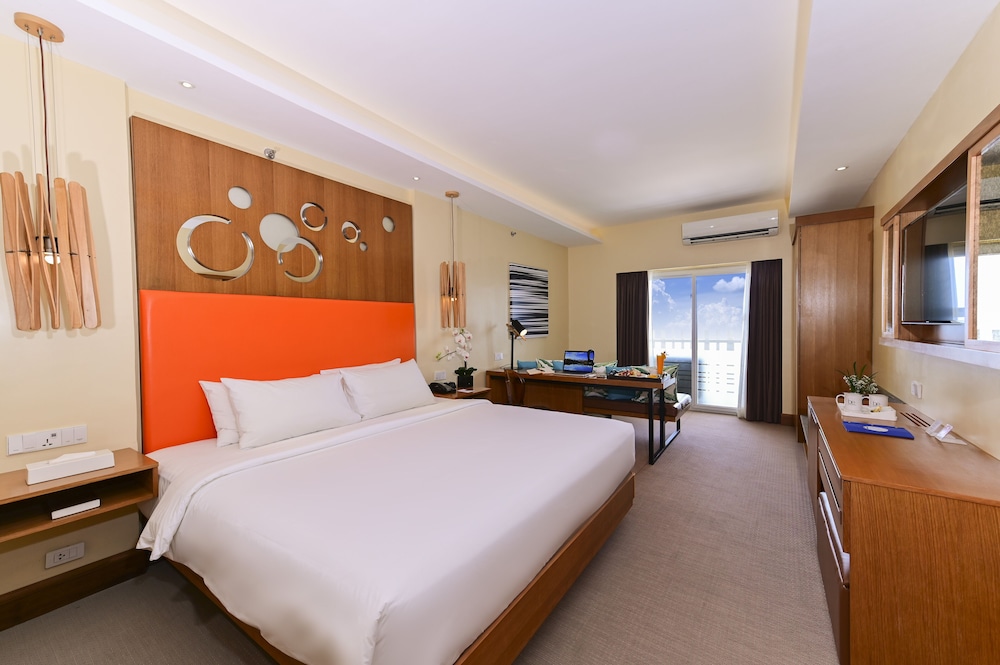 Be Resorts Mactan 7/34