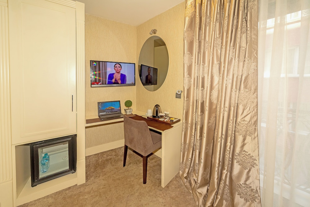 Park Grazza Hotel 34/43