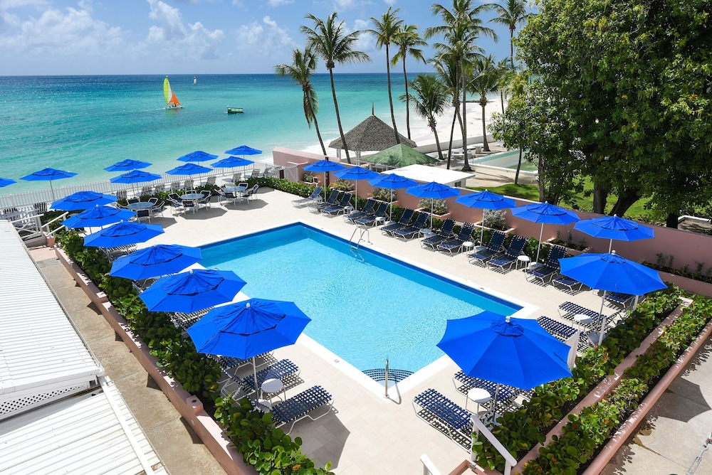 Butterfly Beach Hotel 64/75