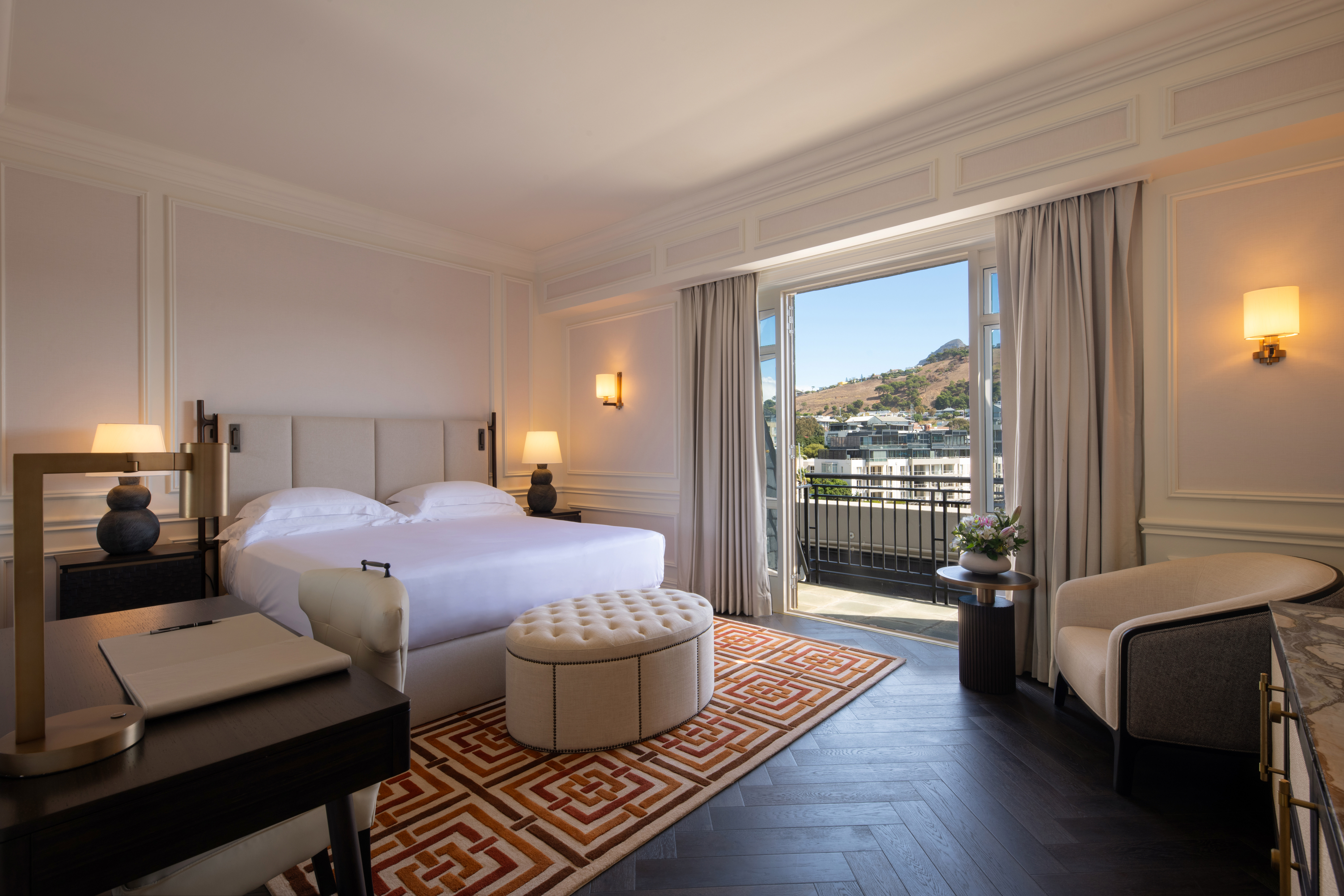 ROOF TOP, SUITE, TERRACE