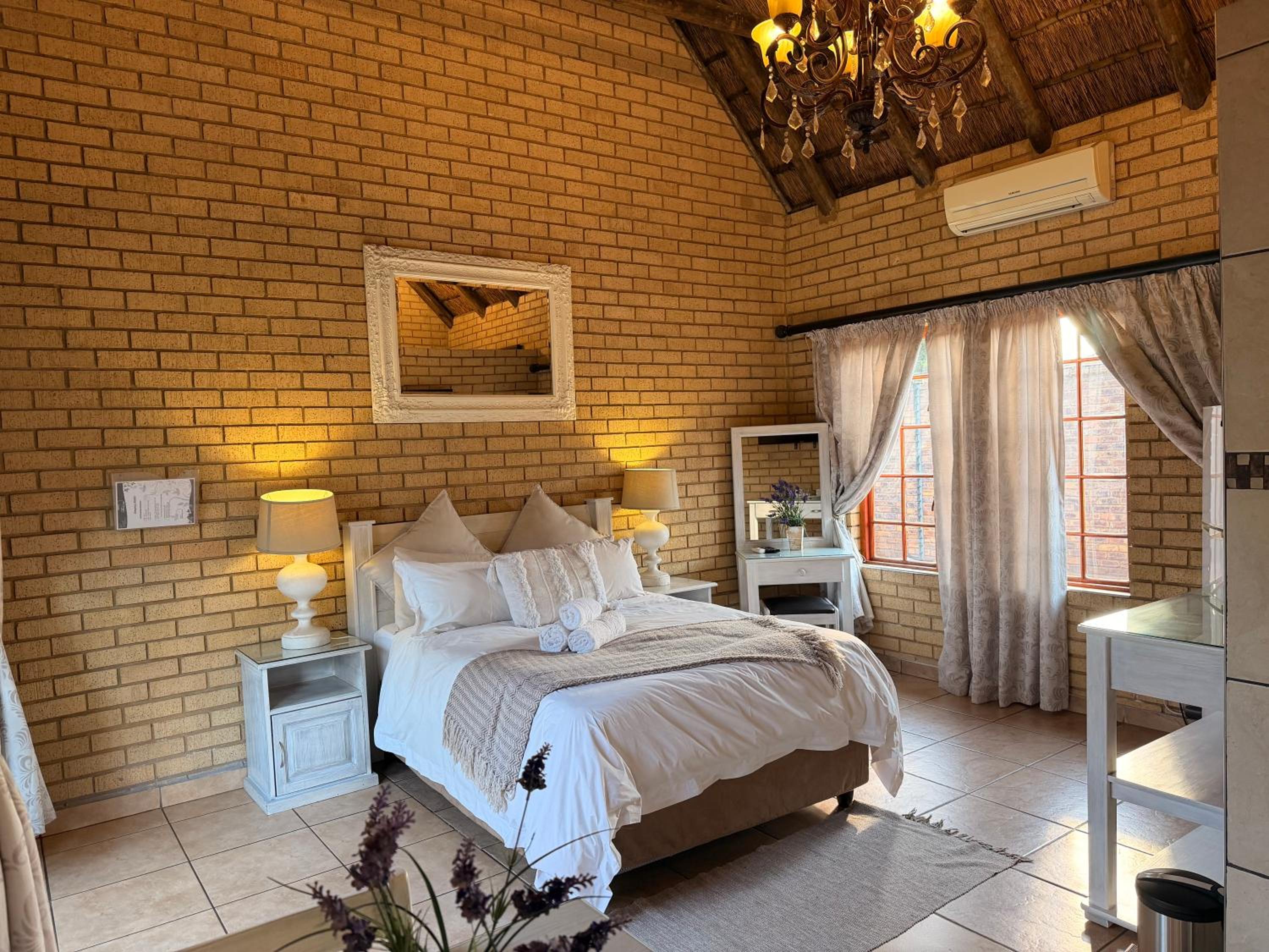 Thabong Bed & Breakfast 5/18