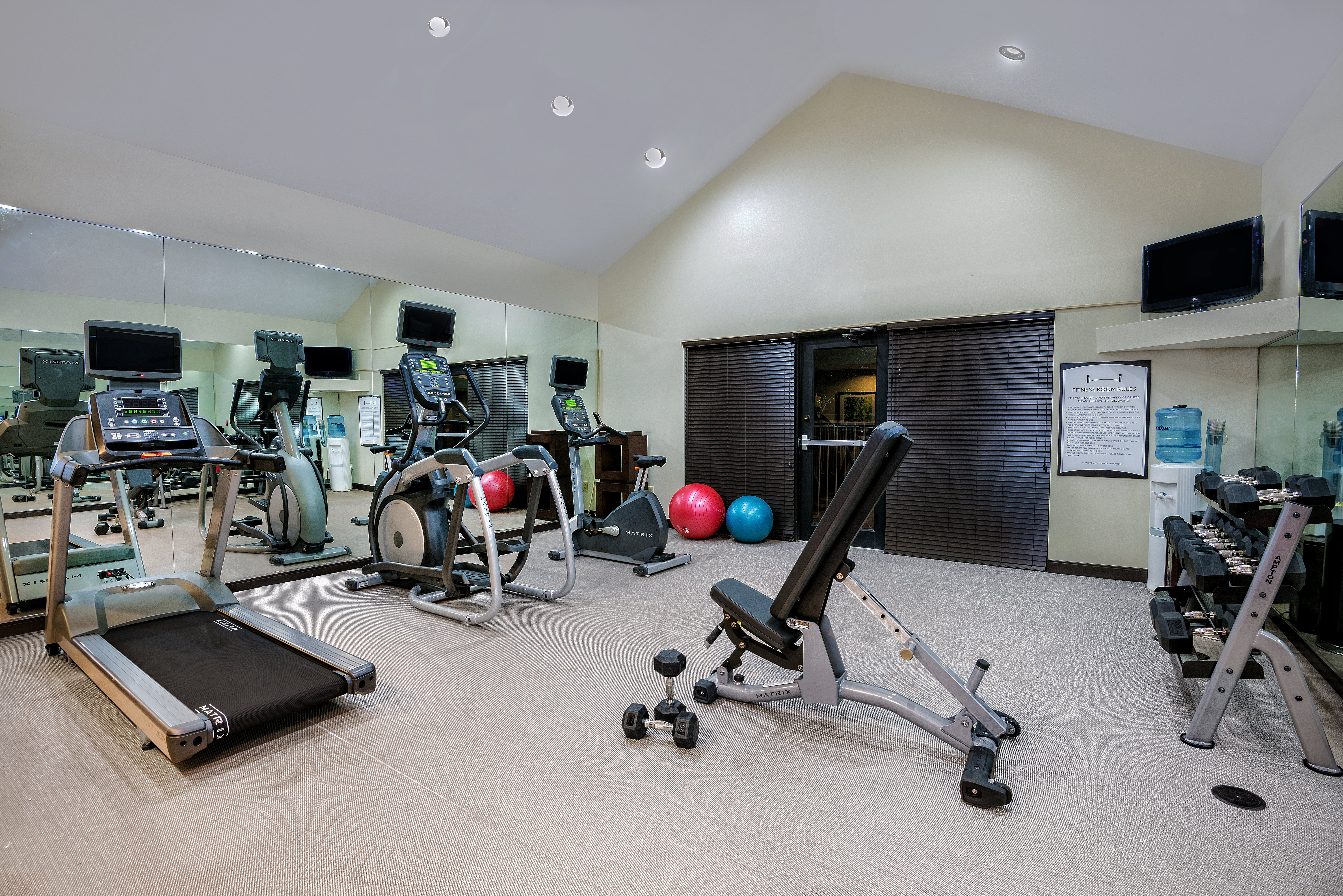Staybridge Suites Lubbock 28/60