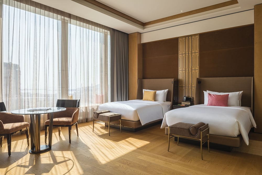 MGM COTAI 24/56