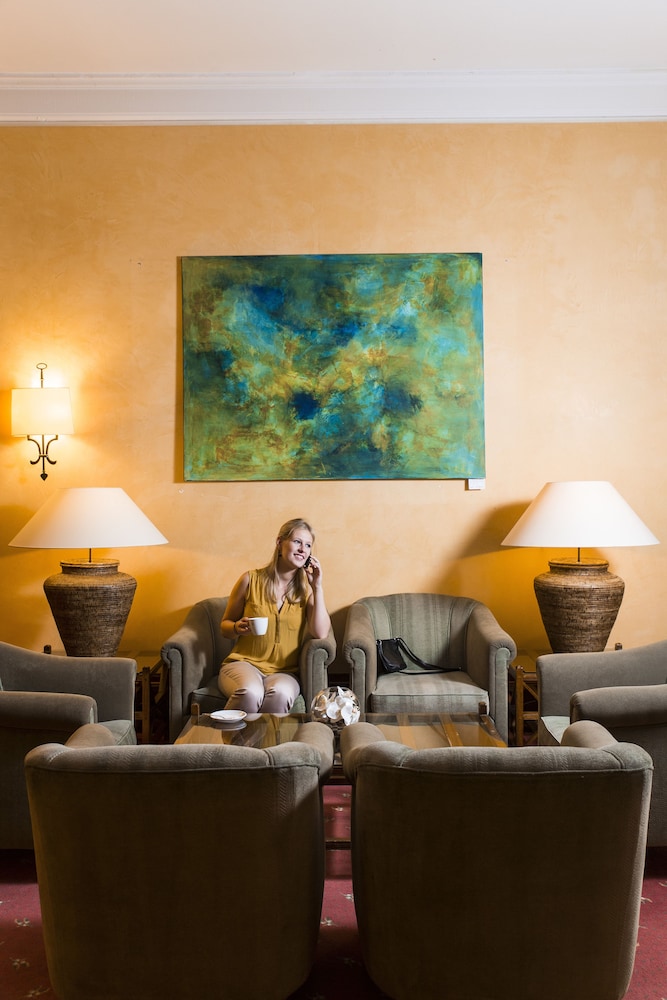 Hotel Krefelder Hof 25/39