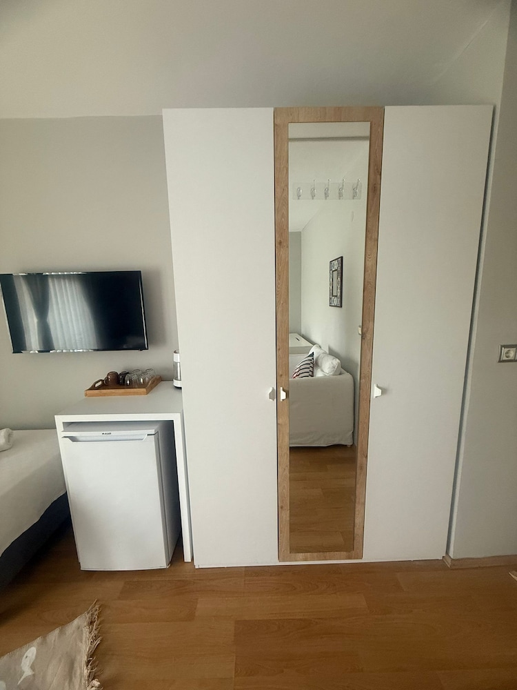 Delta Hotel 47/65
