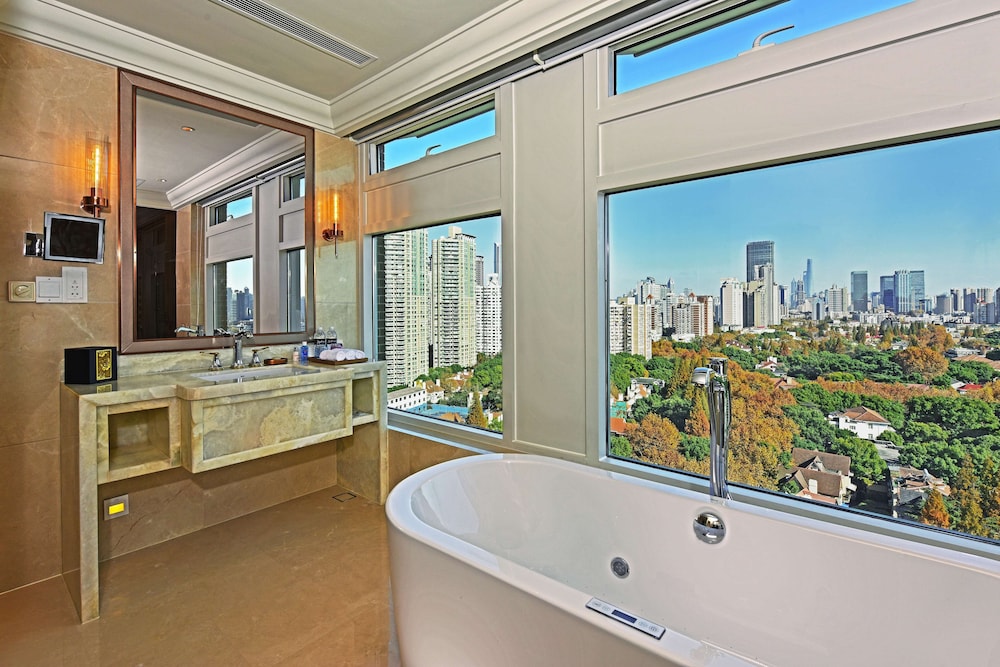 Radisson Collection Hotel Xin Guo Shanghai 48/48