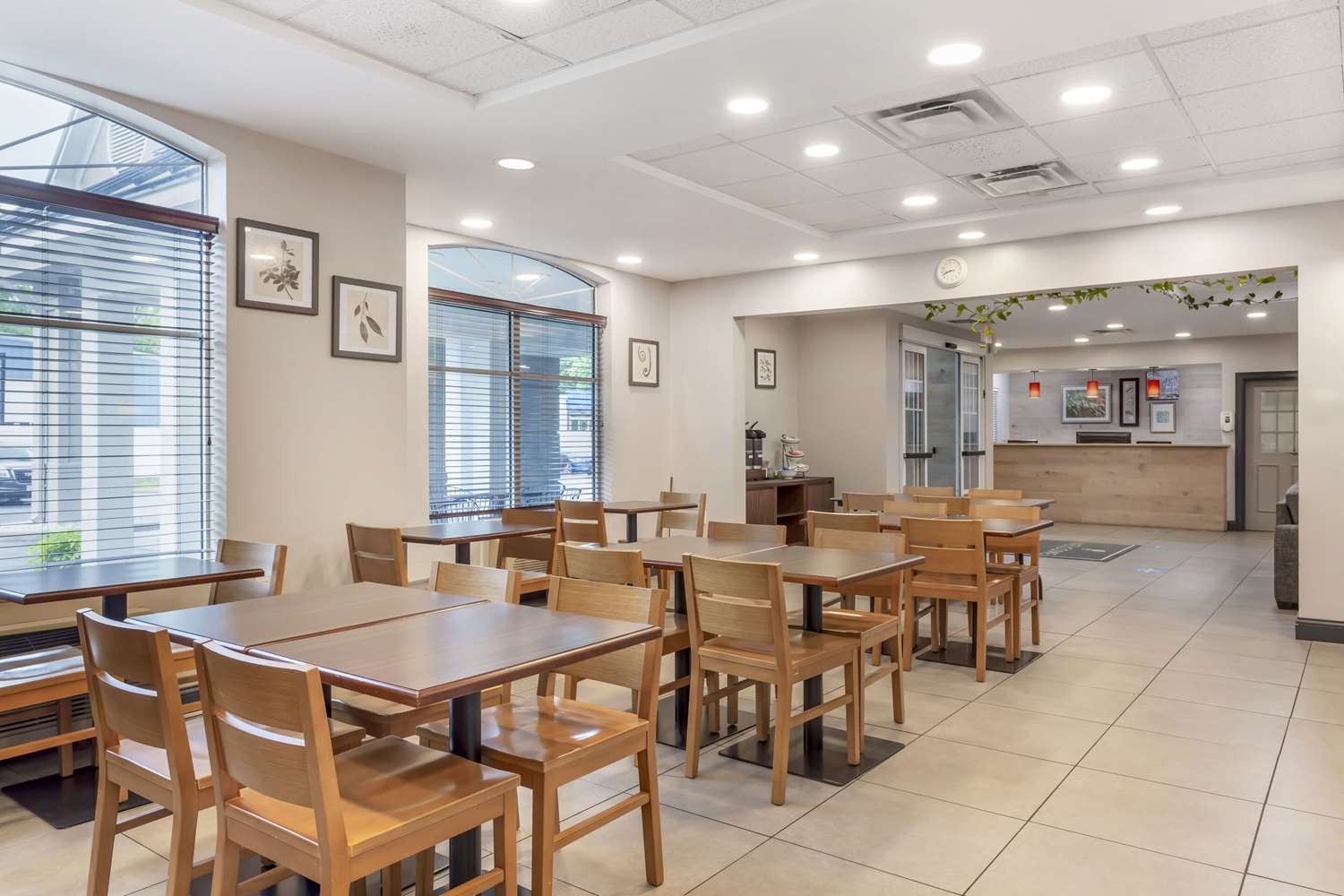 Country Inn Suites By Radisson Newport News South Va 21/25
