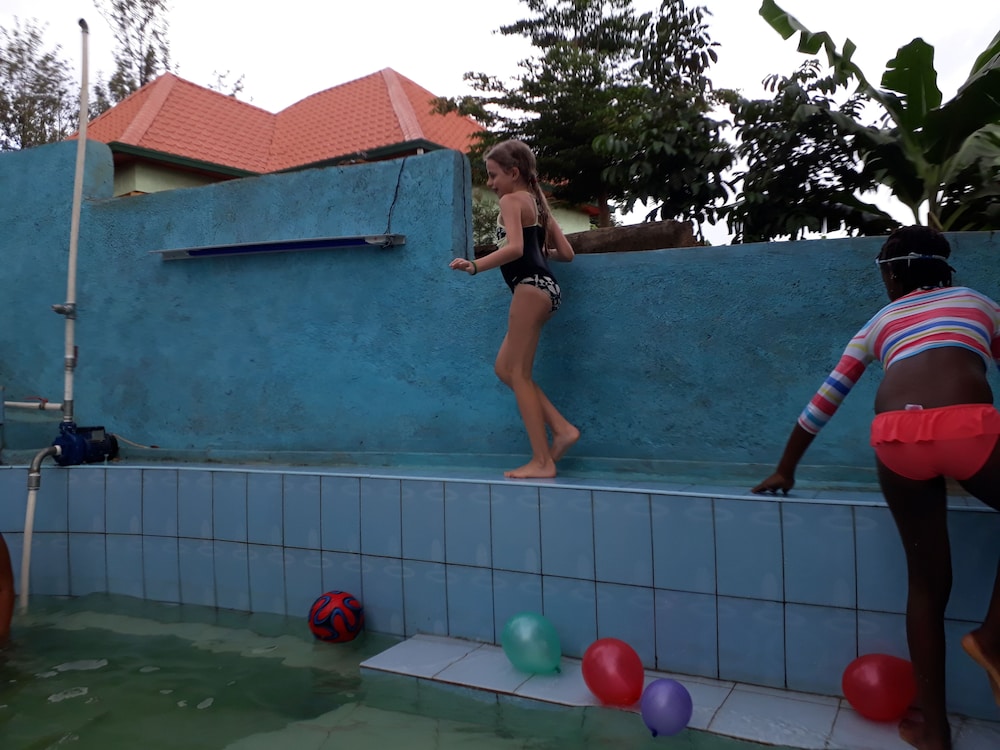 Colours Club Spa And Garden Resort 21/46